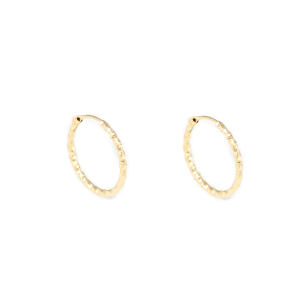 Pendientes Oro Amarillo 18K Aros Cuadrado Reliados Tallados 15 x 1,2 mm